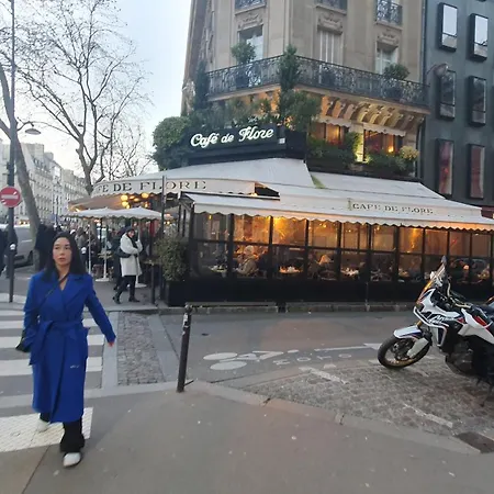 Appartement 1 Minute Gare Montparnasse,center,close To Louvre Meusm And Eiffel Tour ,amusing Place Paris