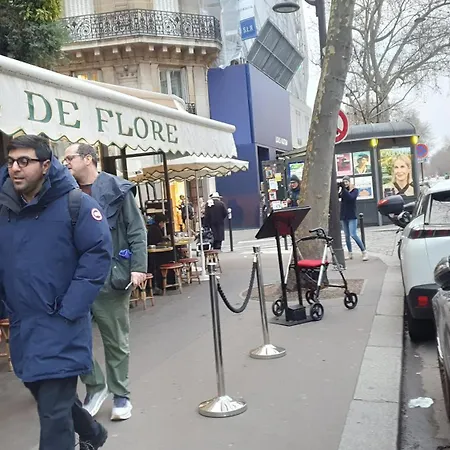 1 Minute Gare Montparnasse,center,close To Louvre Meusm And Eiffel Tour ,amusing Place Appartement *
